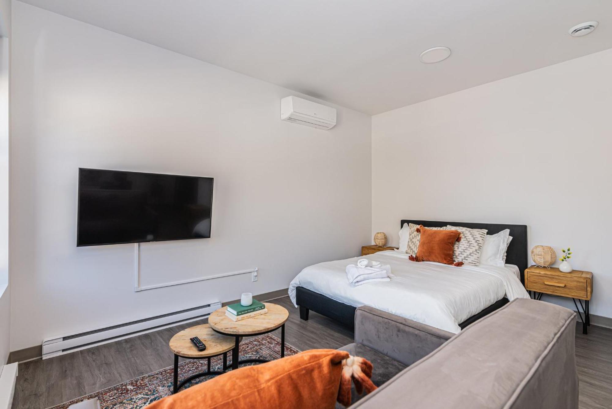 Wonderful New Studio Close To Mount Royal By Den Stays Montreal Habitación foto